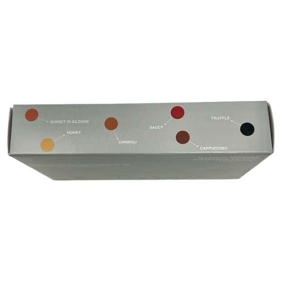 R.E.M. BEAUTY Midnight Shadows Eyeshadow Palette in Principessa - Picture 7 of 9